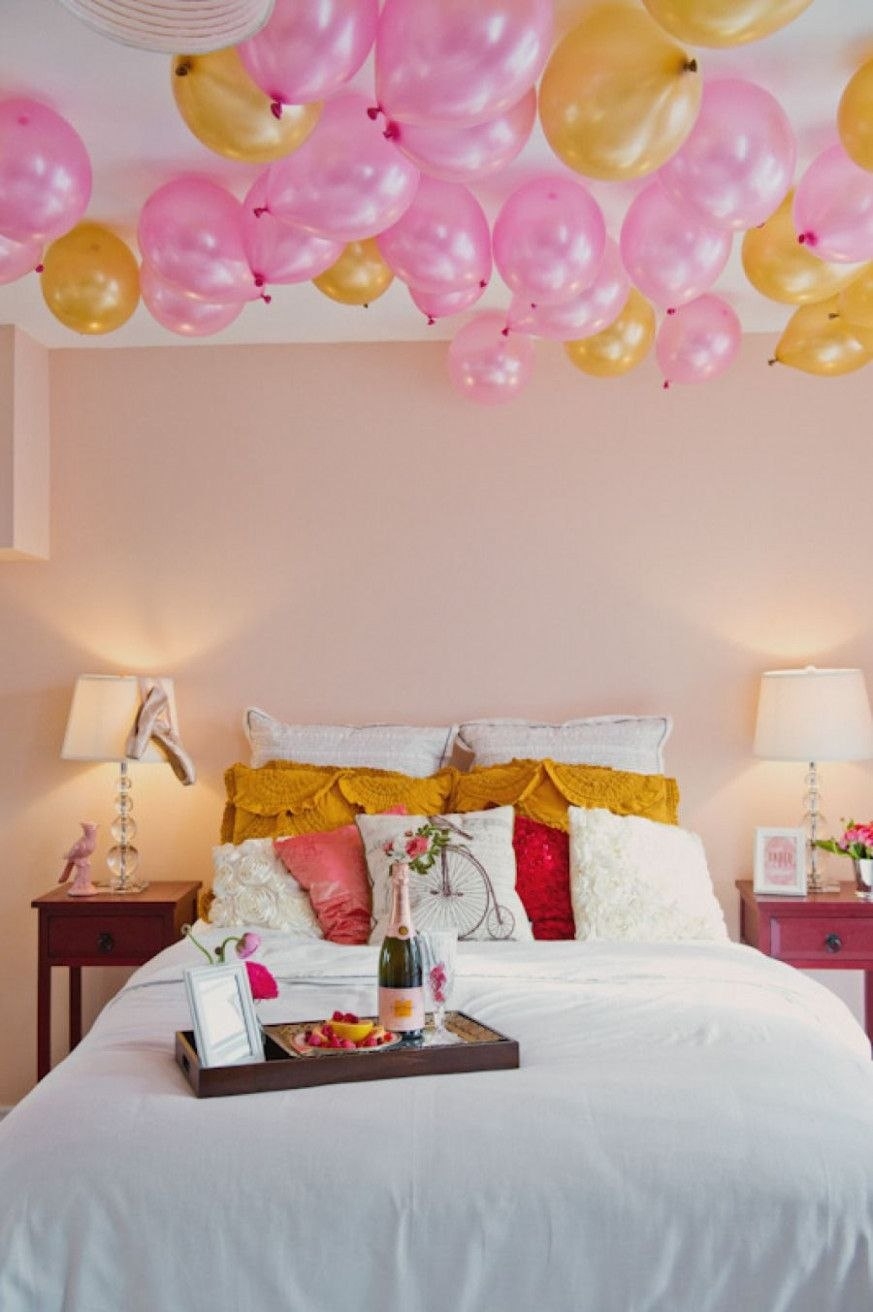 Schlafzimmer Hochzeitsnacht Dekorieren | Romantic Bedroom Design within Schlafzimmer Deko Für Hochzeitsnacht